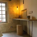 호텔 La Taverne De L'escuelle *