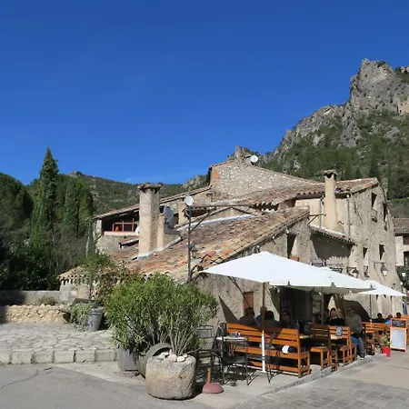 La Taverne De L'escuelle *